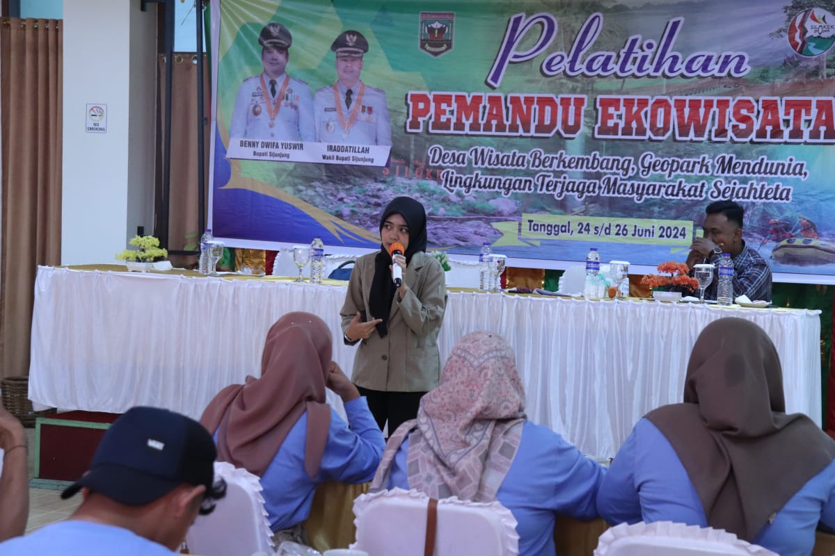 Pelatihan pemandu ekowisata